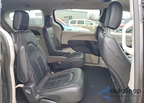 2017 Chrysler Pacifica Touring L z USA, uszkodzony, nr VIN 2C4RC1BG2HR667622